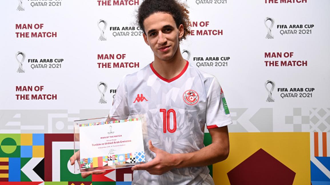 AL KHOR, QATAR - DECEMBER 06: Hannibal Mejbri of Tunisia is awarded Man of the Match following the FIFA Arab Cup Qatar 2021 Group B match between Tunisia and United Arab Emirates at Al Thumana Stadium on December 06, 2021 in Al Khor, Qatar. (Photo by Tullio Puglia - FIFA/FIFA via Getty Images)	