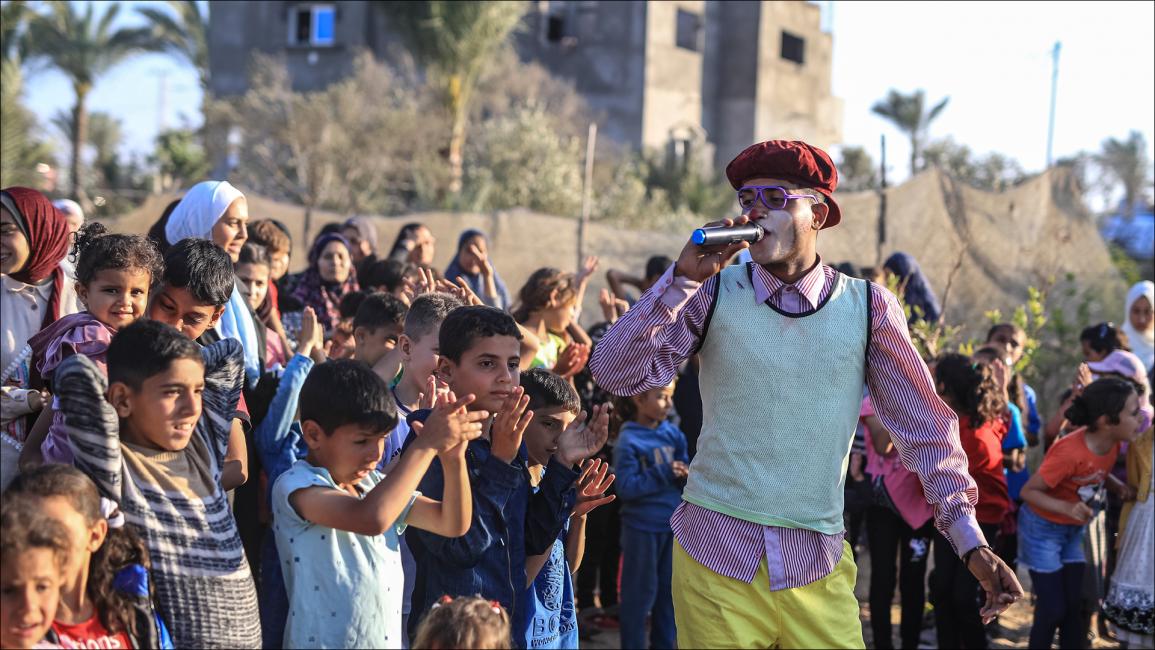 موسيقى وأغانٍ برفح.. أطفال يخترقون جدار الحرب بضحكات بريئة