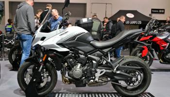 Triumph Tiger Sport 660 في معرض لندن للدراجات النارية، 16 فبراير 2024 (جون كيبل/ Getty)