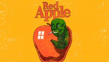 	 عبوة سجائر Red Apple متواترة الحضور في أفلام تارانتينو (فيسبوك)